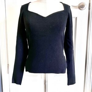 H & M Black V-Neck Sweater Size Small